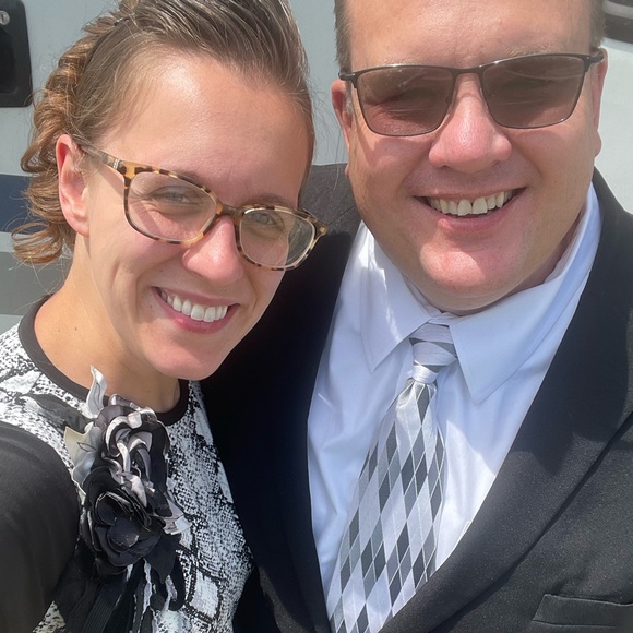 Meet your Posher, Amanda - Picture 8 of 8